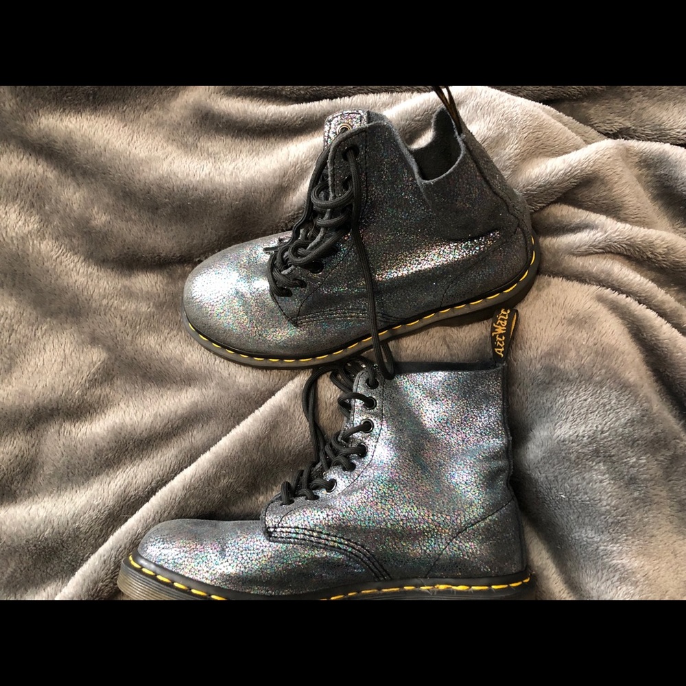Doc Martens Pascal Iridescent  US women’s 8